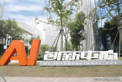 不竭提拔本身的立异能力和